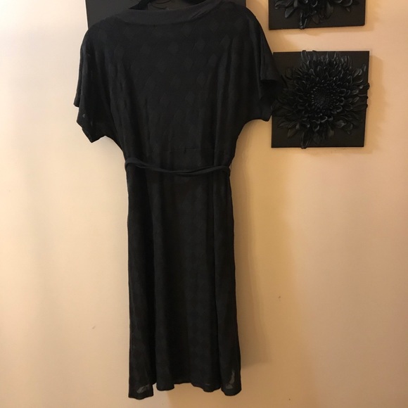 Mexx black dress with lining. Knit Diamond pattern - Picture 3 of 3